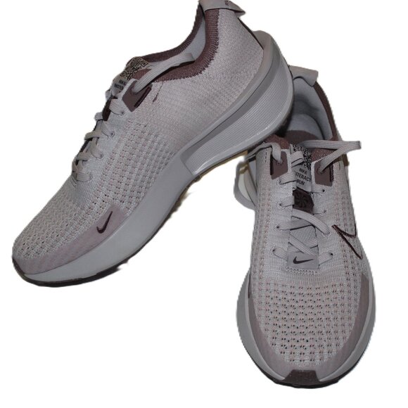 WOMEN'S NIKE PLAT VIOLET INTERACT RUN SNEAKERS US9/UK6.5/EUR40.5 - Picture 3 of 7